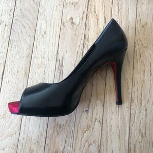 NEW Nine West Lia Tris Black Leather w/Red Bottoms